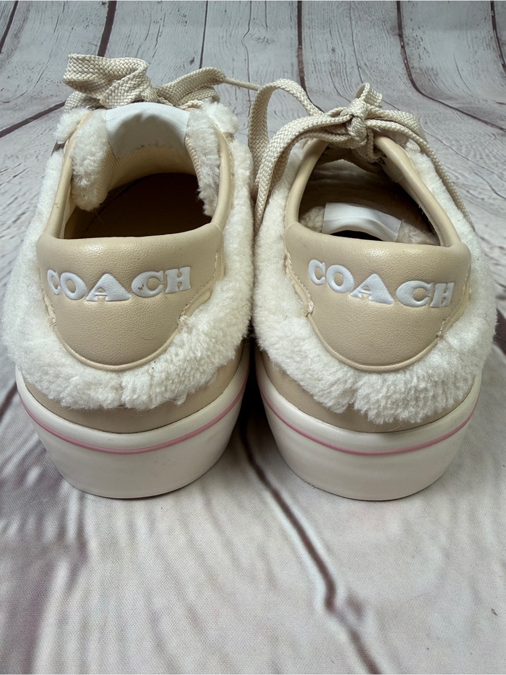 COACH New Citysole beige shearling lace-up platform sneakers NWT, size 6 - Picture 3 of 15